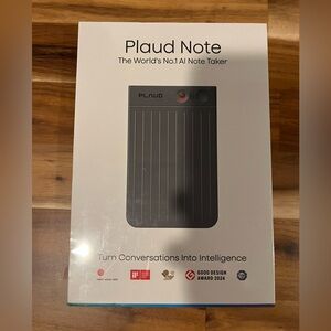 Plaud note AI note taker